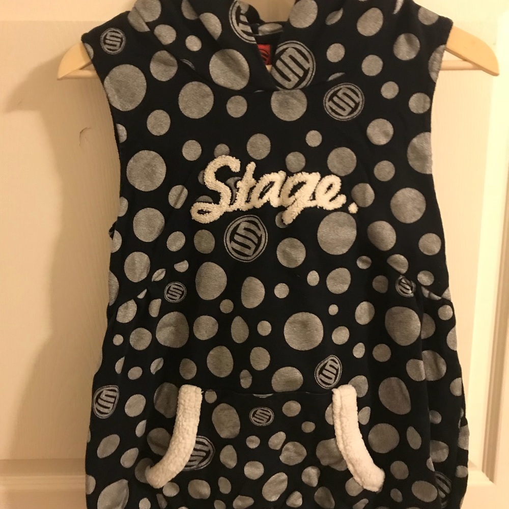 Tank top sweatshirt